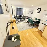 Affordable Family Apartment In Kilburn