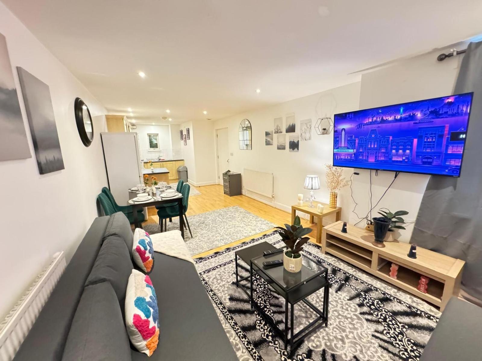 Affordable Family In Kilburn * Londra