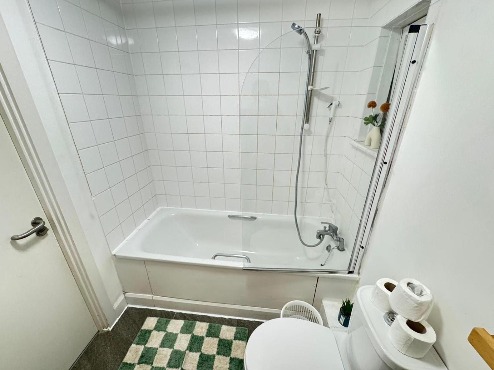 Affordable Family In Kilburn *
